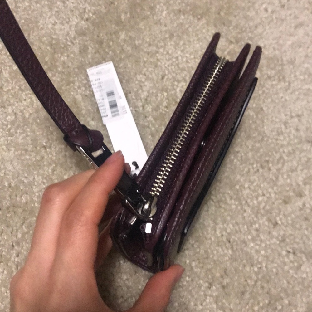 Marc Jacobs Wallet Purse In Burgundy - Picture 2 of 8